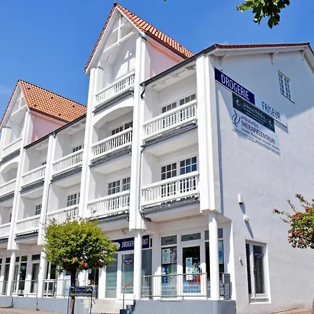 Ferienwohnung Im Herzen Von Sellin Mit Balkon S Pansiyon *